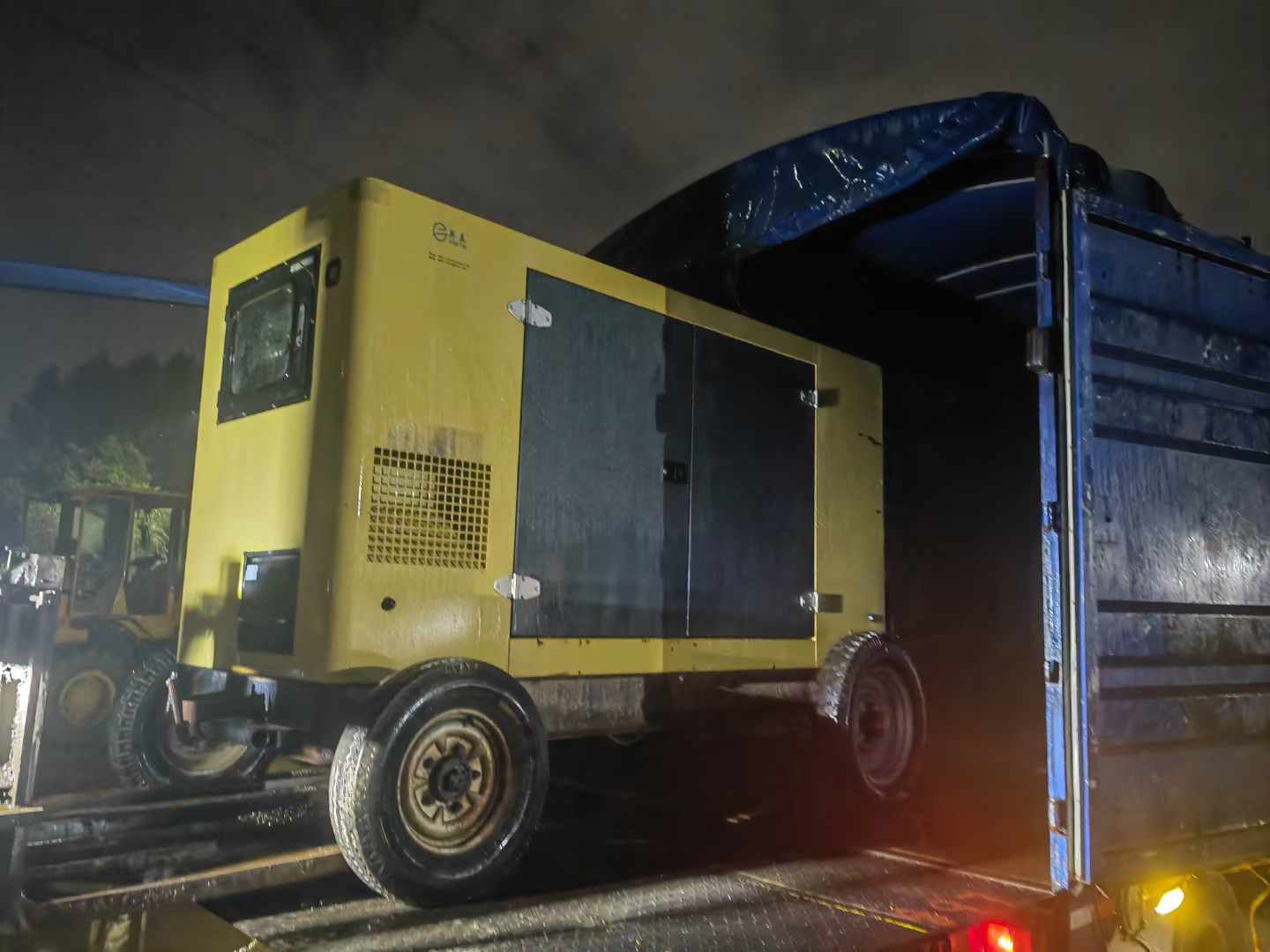 新丰如何根据负载特性选择合适的柴油发电机？