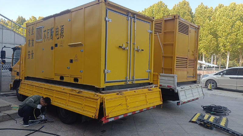 新丰柴油发电机组和UPS电源配合使用时的注意事项