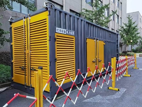 新丰如何使用转速表检查发动机的转速？