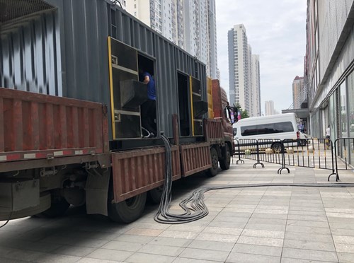 新丰冷却液不足的情况下如何检查柴油发电机组？