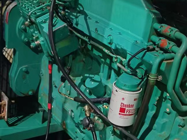 新丰如何确定新的发电机组控制系统是否与原系统兼容？