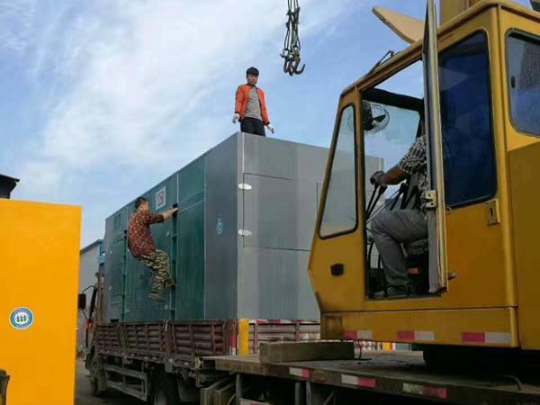 新丰更换水冷式机油散热器密封件的操作流程是怎样的？